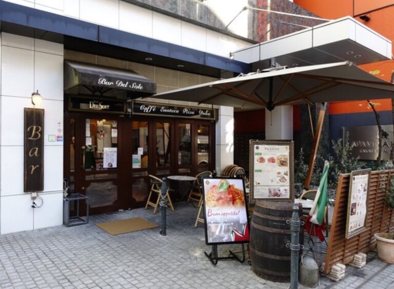 赤坂見附バール・デルソーレ